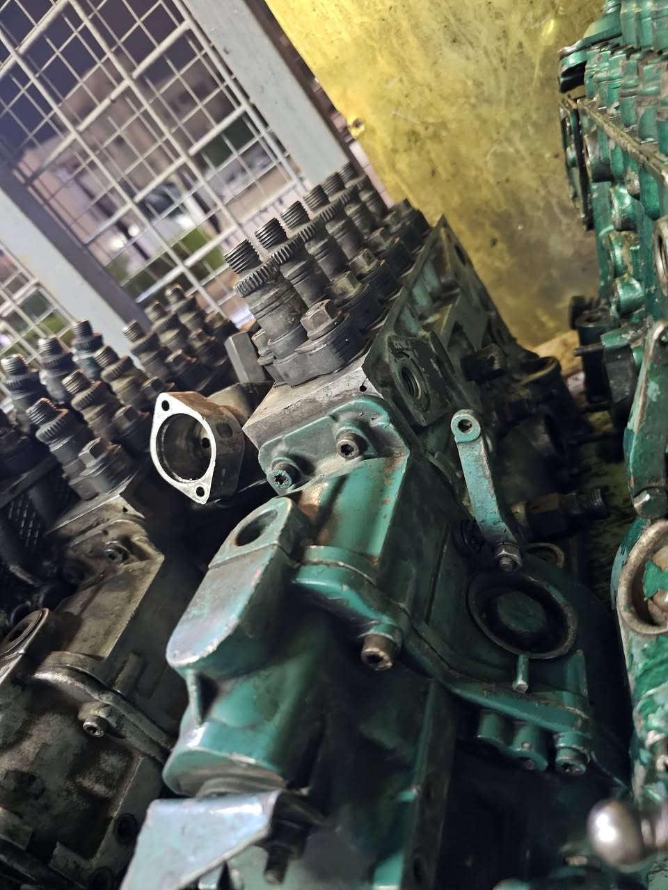 مجموعه بمات سكانيا للبيع شلع تفصيخ كله شغال
١١٣ 
١٤٣ 
١٤٤
١١٢
دي اس 
العدد ١٩ بم 
السعر مناسب الشراي يتصل
***********_***********
