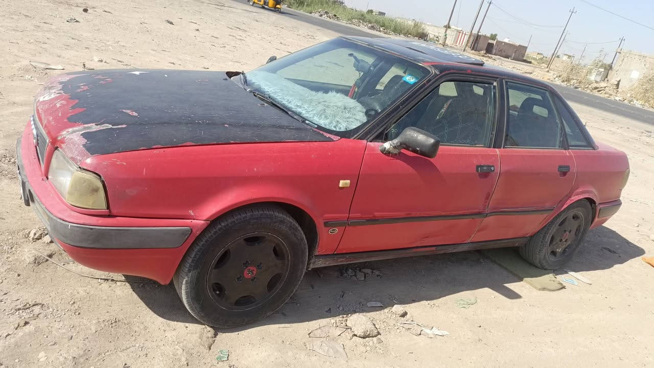 السلام عليكم للبيع اودي موديل 1992 رقم بغداد تحويل مباشر السعر 30 ورقه وبها مجال سياره سياره جاهزه عوزها تبريد فقط كير اوتوماتيك العنوان بغداد قضاء الزوراء منطقه الشاعوره للاستفسار  ***********
