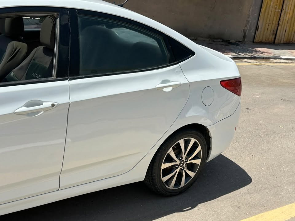 اكسنت خليجي بلو2016
محرك 1600دوش المرغوب

فول مواصفات 

فتحة سقف

 اشاير بالمري 

شاشه جديدة اندرويد

لايتات زينون

كير ومكينه كفاله 

تبريد ثلج

ويل كب

تحكمات ستيرن

ادامة كاملة للسيارة

ماشية 148الف

بيهه صبغ مكانين موضحة بالصور

شبر من لجاملغ لخلفي ولباب الخلفي

رقم قادسية شرط التحويل

السعر 98وبيهه مجال 

‭***********‬

