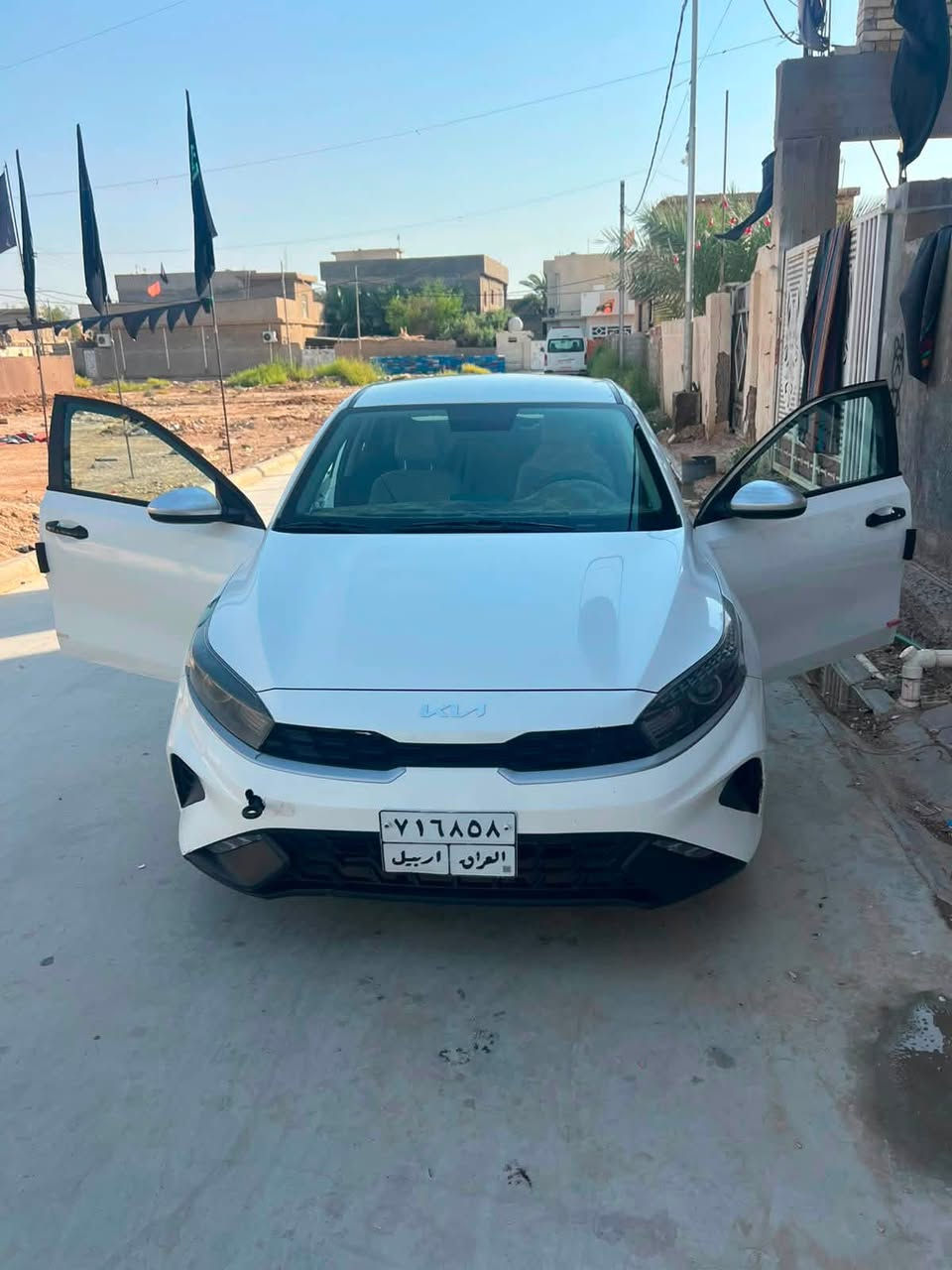 سلام عليكم سيراتو مديل 2022 سعر 135
فورتي مديل 2020 سعرها 115 
الاستفسار ع هاذا رقم ***********
