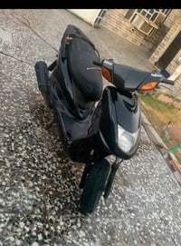 عندي دراجة للبيع سكنس نثيه مستعجل بيعته تواصل وتساب خاص سعر. 077088781...