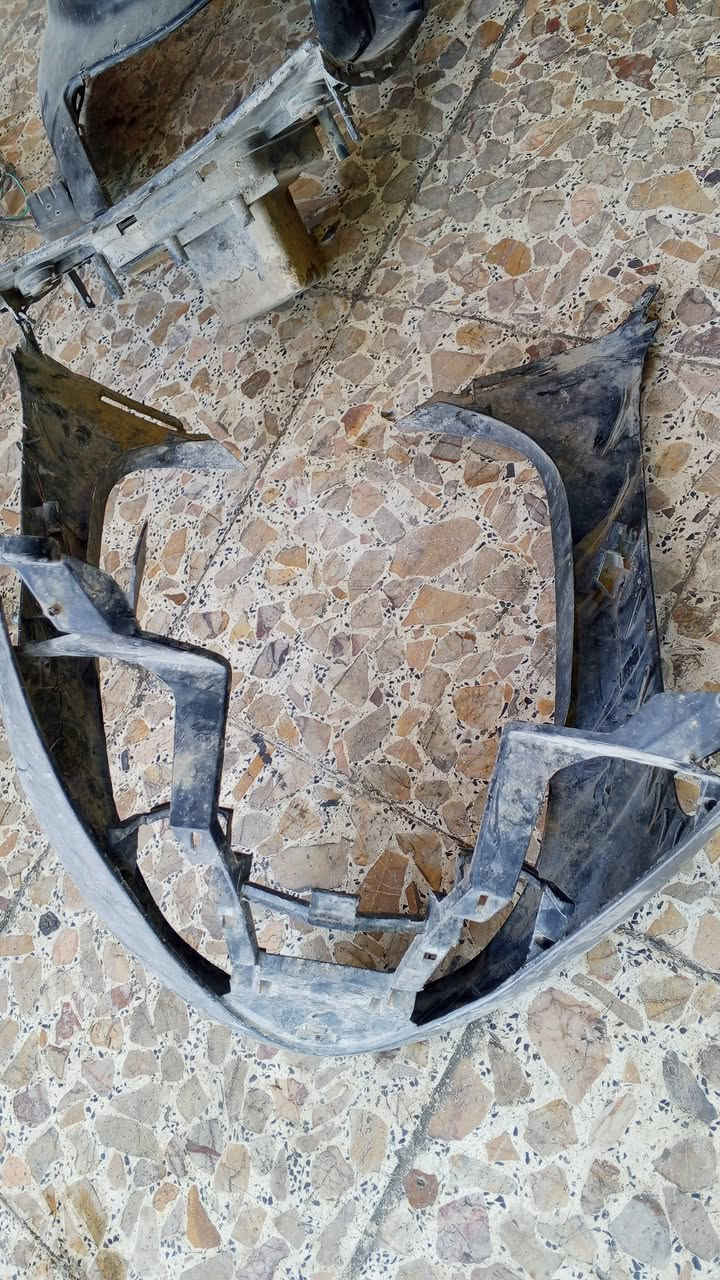 السلام عليكم شاصي ماكس عدله سوادات طابوكه لبيع كوم حديد مكاني بغداد مدينه ***********
