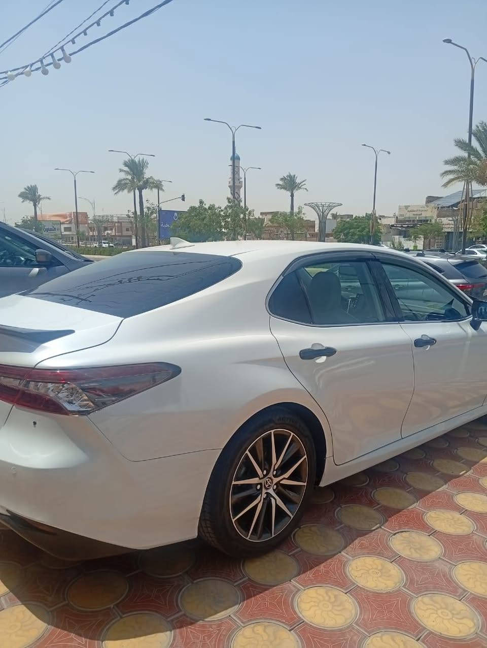 كامري موديل 2023فول ماشيه 140 الف بيه بنيد صبغ فقط السعر 187وبيه مجال رقم صاحب السياره***********
