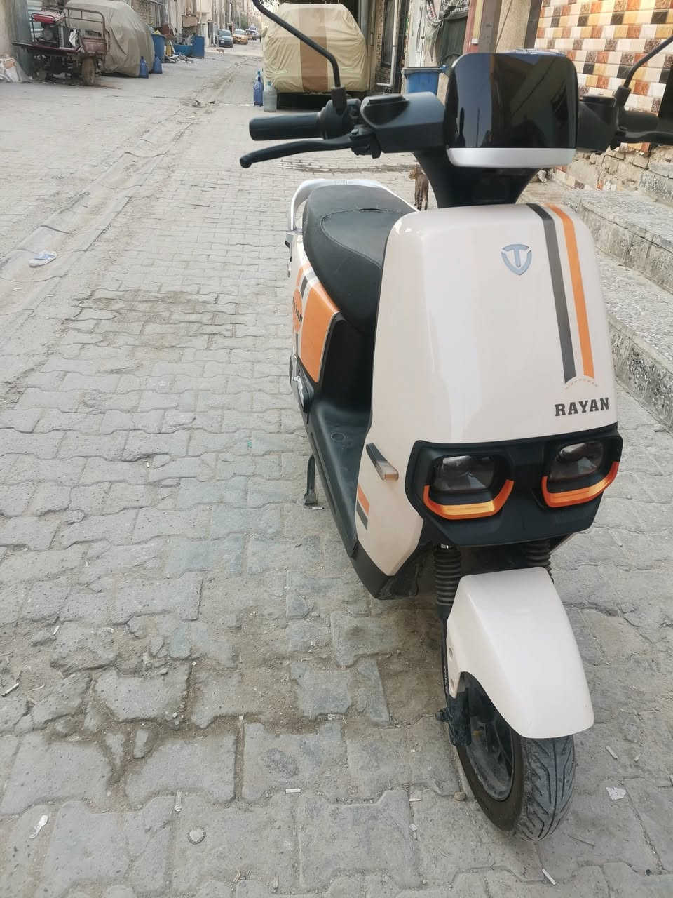 دراجه شحن الريان ام عيون للبيع استعمال سبع اشهر نضافه ٩٩٪
* ثلاث سرعات
* نضام حمايه من السرقه
* نضام الرجوع للخلف
* خمس بطاريات
* الشحن مالتهه خير من الله يمشيك

يوجد مقطع فيديو على الخاص 

المكان بغداد الحريه الثانيه للاستفسار ***********
