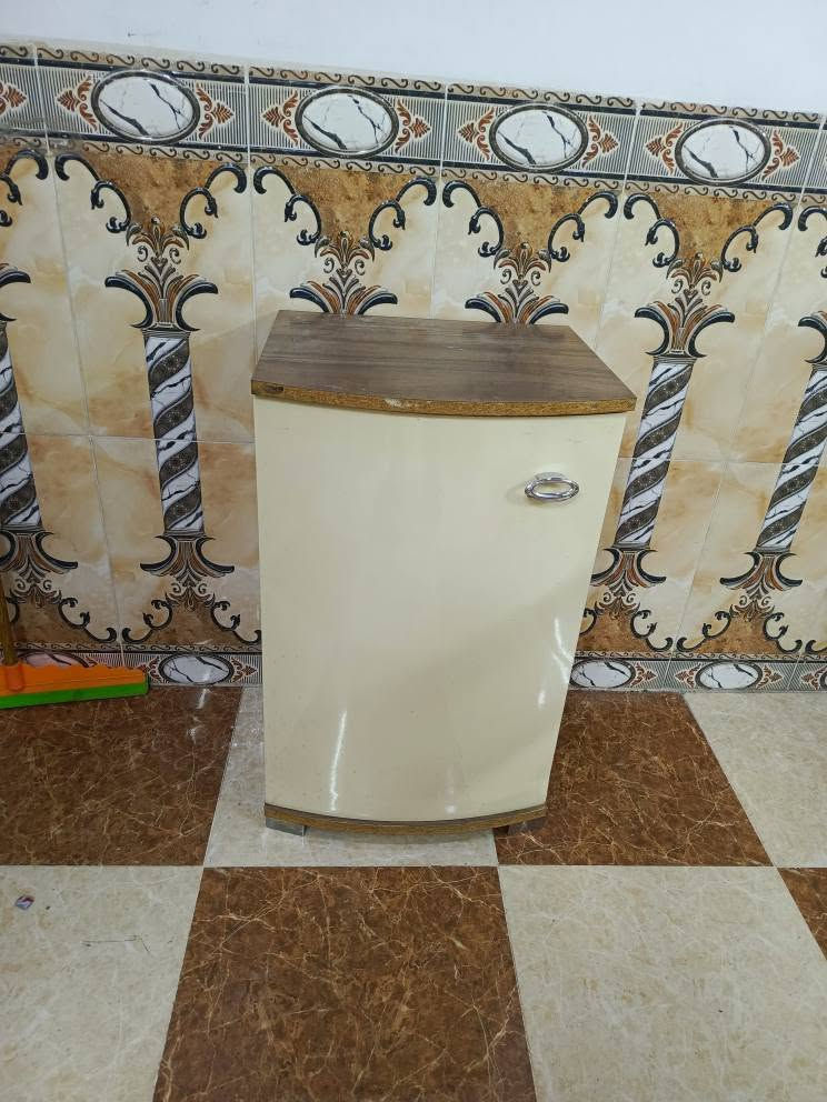 ميز تواليت • ٥ قطع • كركوك