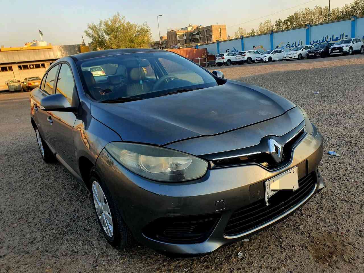 🚗 للبيع رينو فلونس 2016 

🛑 السيارة بحالة ممتازة ومهتم بيها من كل النواحي كصيانة.. جاهزة للاستخدام وما تحتاج صرف عليها فقط تفولها بانزين محسن ودهن اصلي. 

🚧 المواصفات :

- محرك 1600

-ماشيه 91,000 كم

-سيارة حرة واستلام شركة على ايدي

تحكم كهربائي بالمرايا الجانبية

- إشارة بالمرايا الجانبية

- بطارية أمارون الهندية أصلية تم تبديلها قبل سنة وتمشيك بعد ٣ سنوات

- 4 تايرات نوعية ممتازة تم تبديلها قبل 3 أشهر مع عمل ميزانية وبلنص بالجهاز الليزر

-صدر السبارة نظيف بنسبة ٨٥ الى ٩٠٪

- بلكات جديدة أصلية نيسان

- التبريد خير من الله قبل 3 أشهر تم تبديل فريز أصلي وشحن غاز اصلي

- صيانة منظومة الماء للراديتر بالكامل وتنضيف جميع الجوينات والراديتر واستخدام ماء بريستون الأصلي الأمريكي بحيث انسى تحمه السيارة والتجربة كانت خير برهام بهذا الصيف

- نوزلات أصلية مال حاوية تم تبديلها قبل سنة ونصف

- استخدام دهن ادنول ولكومولي او موتل.. مااخليلها دهن تجاري

- گير مبدل جديد شغال بدون أي مشاكل

-بيها شخط صبغ من جهة الباب الخلفي الي ع اليمين ويروح بالبولش بالاضافة الى ضربة بسيطة في باب السائق وسهل تصليحها 

- السيارة نشطة جداً وما بيها أي تأخير لا بالتشغيل ولا بالسحب بحيث تاخذها متتعب وتجي تجربها بنفسك وتحكم

🛑 السعر 75 ورقة

📍 المكان: بغداد – زيونة

📞 الاتصال على الموبايل او الواتساب : ***********
