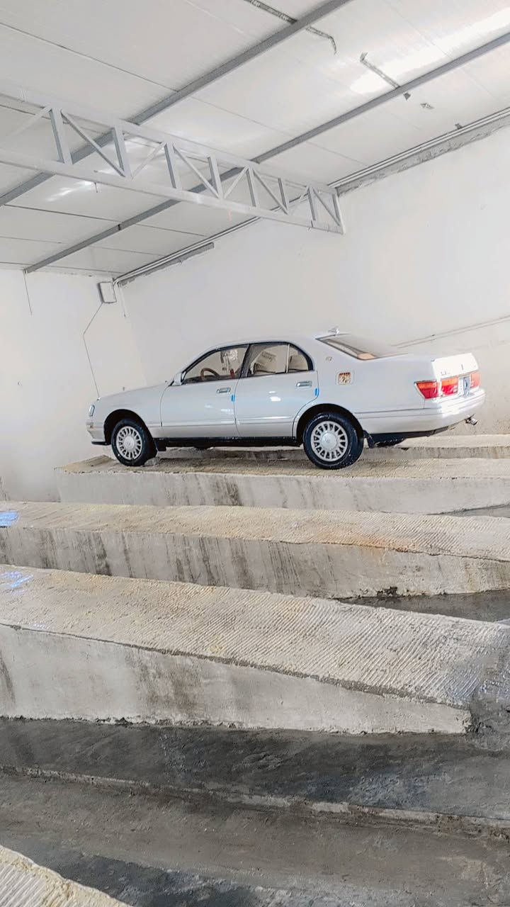 السلام عليكم  كراون بطه فصل لؤلؤي كفاله عامه من كهربائيات باتري جديد تخم نوزل جديد بلكات جدد ادامه كامله تبريد تدفئه مكفوله من  ضربه وكص ونقل جثه وصبغ عالبلاد مكينه طكت جاكوج مابيه  كير 3000 عالفحص ديلكو سنويه بأسمي ل29 السعر 62 وبيه مجال لشراي المكان الفلوجه كرمه ***********
