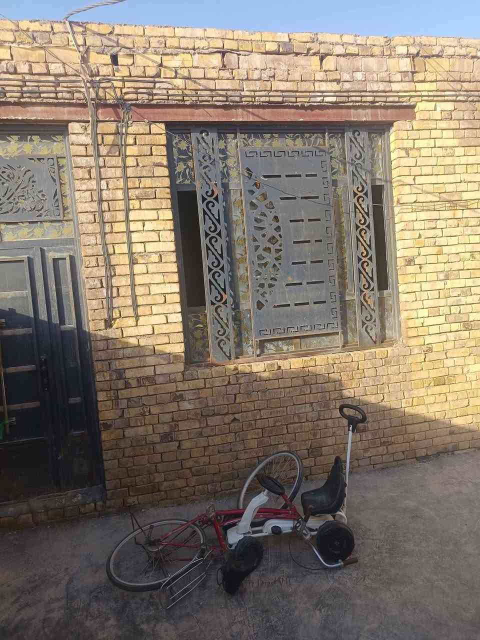 بيت للبيع مساتر 350 متر بقاع البيجات ب 50 وبمجال***********
