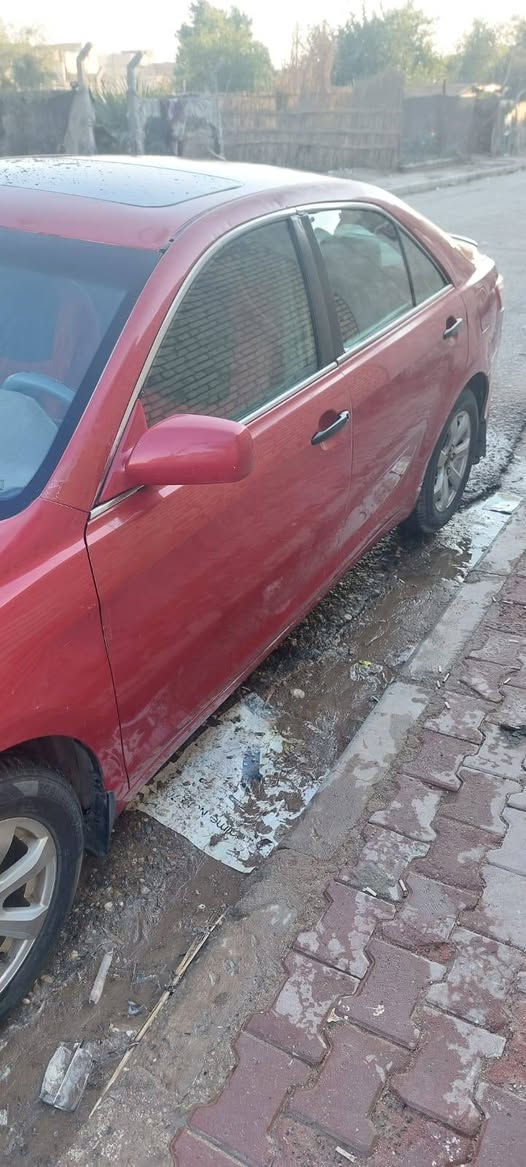 السلام عليكم كامري موديل ٢٠٠٧ رقم بصره شرط تحويل وارد امريكي فول مواصفات محرك ٢٤٠٠ فتحه سقف شاشه كامره كشن كهربائي  دواخل نظيفه البدي شوف العين بيه صبغ قطع قليله للبيع السعر 65 وبيها مجال المكان ميسان ..للتواصل على الرقم ***********
