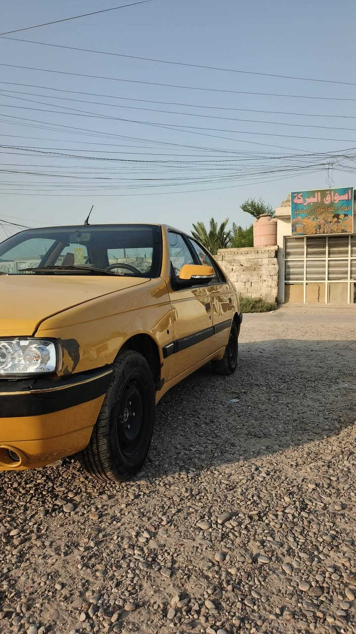 السلام عليكم بيجو لميس للبيع موديل ١٦ كفالة عامة عدا جاملغ عكس السايق مبدل موضح بلصور تبريد شغال ممتاز كمبريسر جديد كلج جديد مشط ستيرن وحدادية كله جديد  مكينة خير من الله صدر امامي نضيف اصفرلك هيئة وغرامات ٣٦ العنوان الدورة *********** الشراي يتصل.
