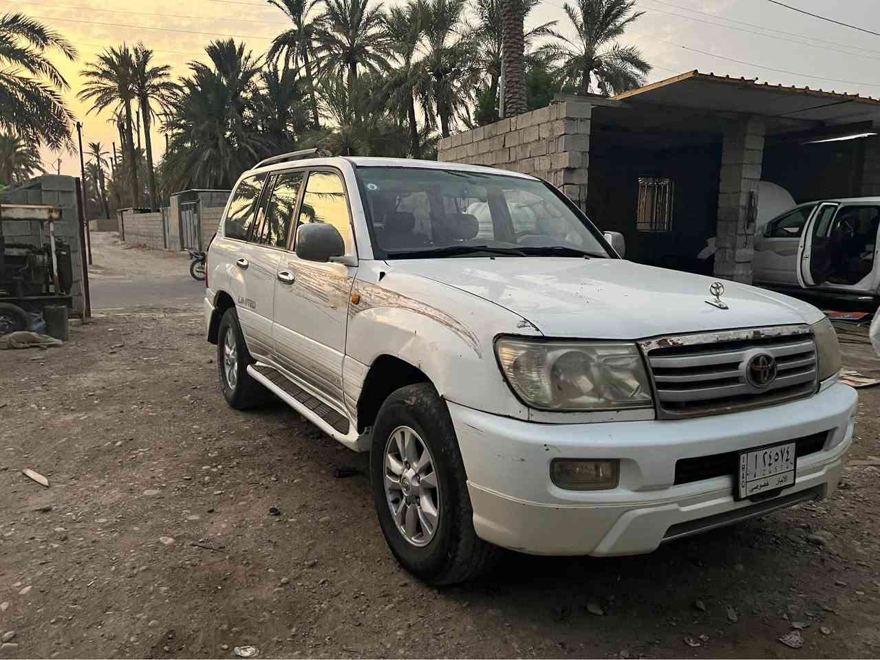 مونيكا 2003 6سلندر گير عادي رقم انبار شرط التحويل كفالة عامة من حادث صبغ تبديل فقط طخه بسيطة بخشم الچاملغ واضحة بالصورة مكينة گير بحالة جيدة تبريد بس غاز مابي اللوگير يشتغل بس شايلين الگاردن 
السعر المطلوب 110$ و بي مجال 
*********** بي واتساب بلاد رز, ديالى

