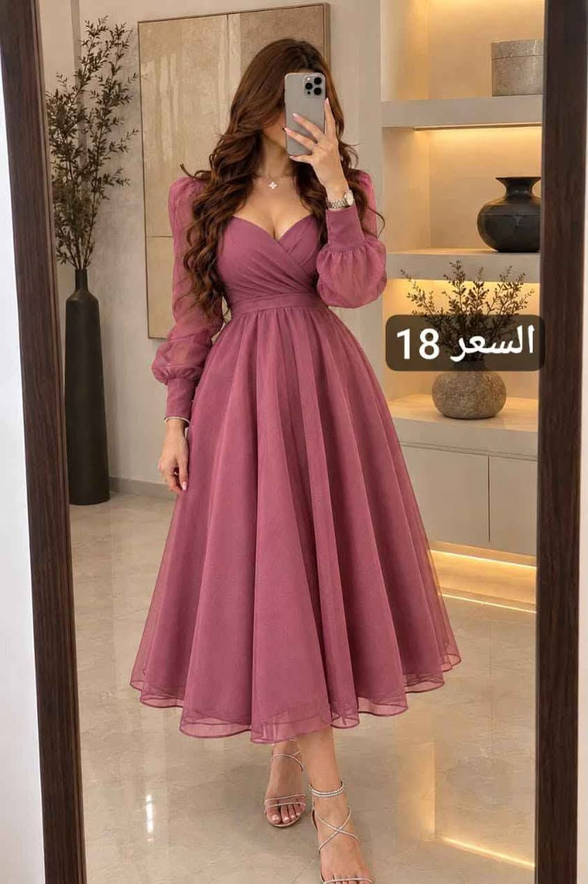 القياسات متوفره من 36 إلى 52 
يوجد خدمة توصيل لجميع محافظات العراق بغداد, العراق

نص مكتوب في الصور:
- السعر 18
- السعر 22