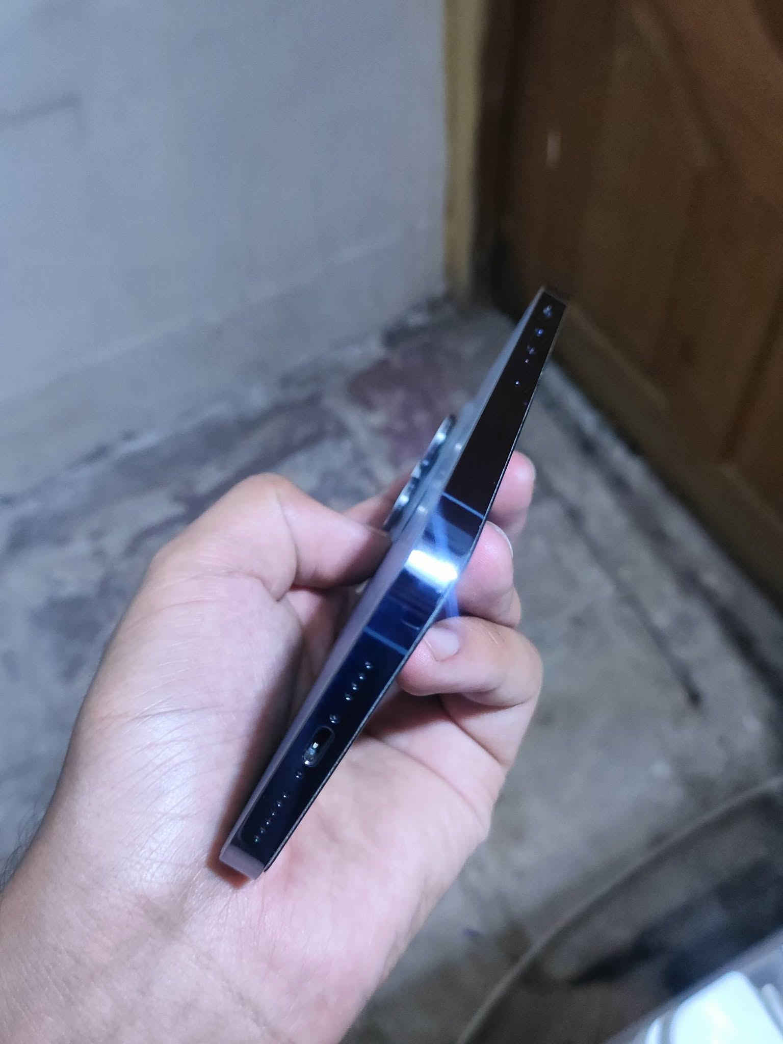 آيفون 13 برو ماكس • ١ ت.ب • بطاريه ٨٨٪