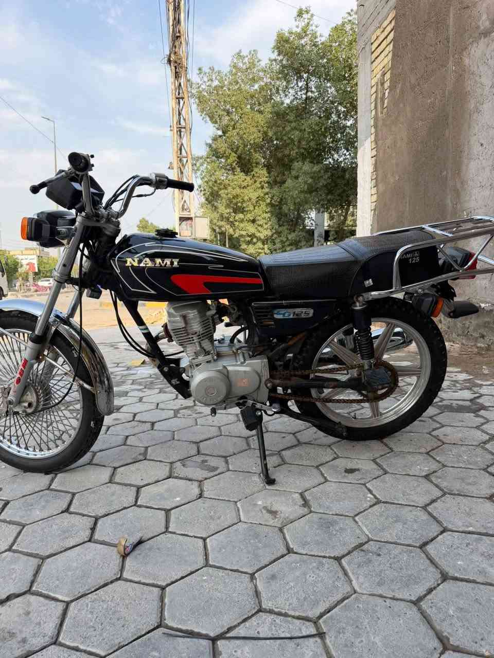 اربعه كير كلك للبيع مكانه نجف جاهزه ماعيزه نضافه  مثل ما موضح بلصوره ***********
