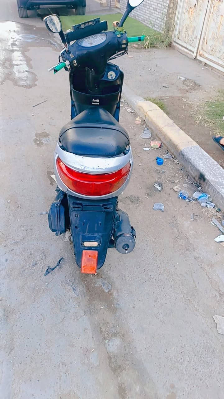 مسلام عليكم دراجه اكزز مكينه كفالة دراجه كلها شغالة مكان بغداد شعب سعر700وبيها مجال***********

