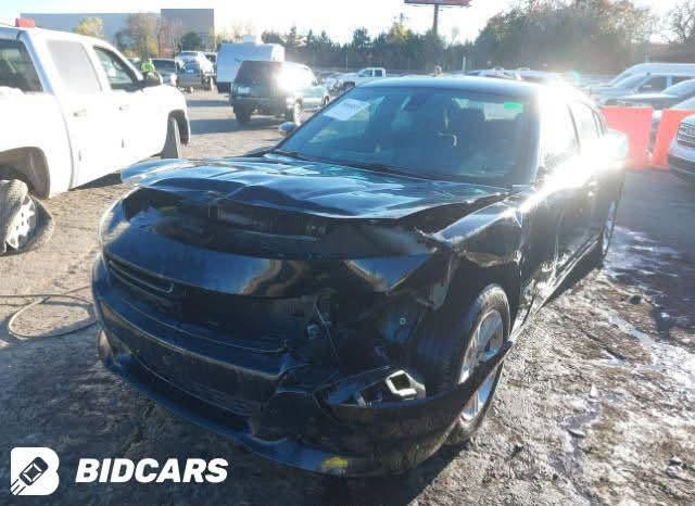 السلام عليكم للبيع جارجر موديل 22 اصل رقم اربيل سنويه بسمي تريد تحويل تريد وكاله مباشر ماشيه 31 ميل سياره جديده وجاهزه للاخير مانقصه برغي مواصفات sxt حادث جاملغ وبنيد بدون دواخل وبدون ارباك السعر 217 وبيه مجال حك الجيه
للاستفسار الاتصال 
***********

نص مكتوب في الصور:
- BIDCARS