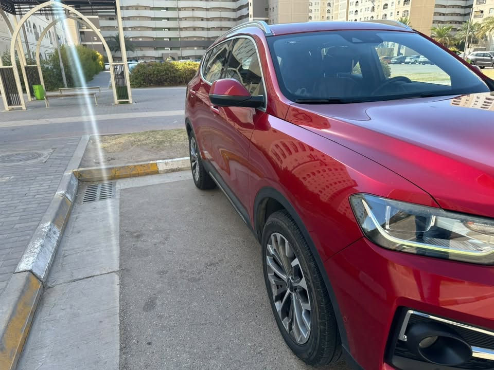 هافال h6 /2020 فول مواصفات رقم دهوك والسياره بأسمي ماشيه 118 الف محرك 2000 تيربو صيانه دائميه بالشركه سنويه لل2030
السياره مكفوله من الضربه والصبغ والبارد كير ومحرك وتبريد خير من الله داخل السياره جديد والكهربائيات السياره كلها شغاله 
كشنات كهرباء ميموري خزن 3 اوضاع وتدفئه سقف بانوراما 
3 انضمه قياده تحكمات ستيرن مثبت سرعه تحديد مسار شفتات،،، اوتو هولد ،،مري كهرباء ،،بصمه كامره 360 درجه حساسات ونقطه عمياء 
السعر 135 ورقه 
***********
