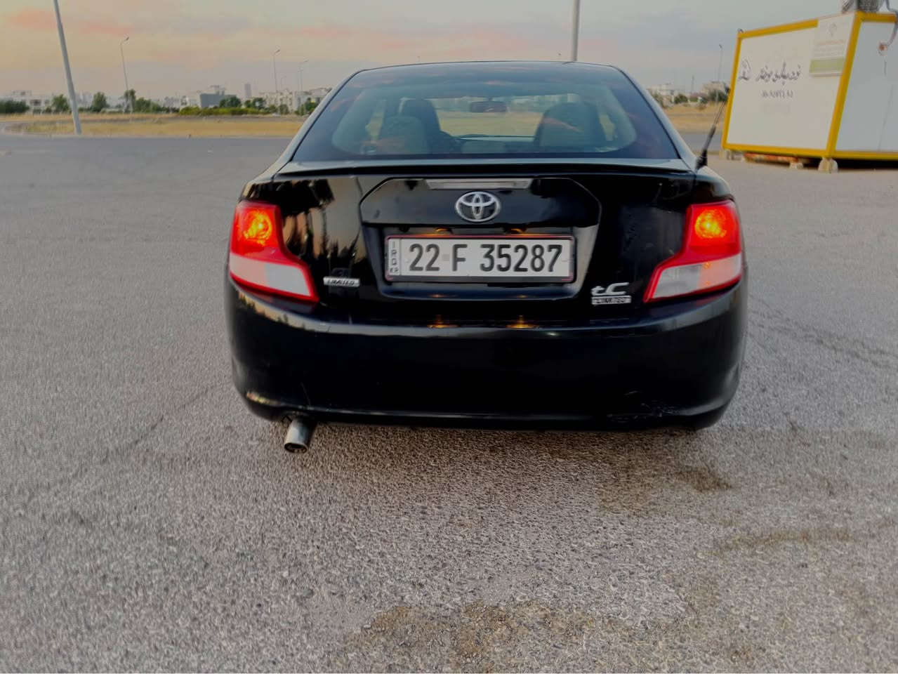 تيوتاي وارد امريكي اصل گيرمحرك كامري 4 سلندر حجم محرك 2400 غرضه كله كامري صدر  دبلان تبريت ثلج بدون نقص تحويل مضمون بدون صبغ فقط جاملغ خلفي تعديل بارد بدون ارباك فول مواصفات بانورامه دبل گير عنوان اربيل لون اسود ملكي 
موديل 2013
سعر 72 ورقه مجال قليل
950 الف غرامه عليه نفس وقت ترجع الك
يعني ينزل من 72 ورقه 
شراي يخابر على رقم *********** واتساب موجوه أربيل, العراق

