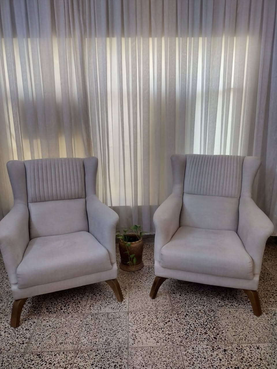 يالله 🛋️ تخم قنفات 10 مقاعد للبيع

✨ جديد جداً
✅ بدون أي ضرر أو عيوب
💰 السعر: 700 ألف دينار 
📍 بغداد – السيدية
📞 ***********
