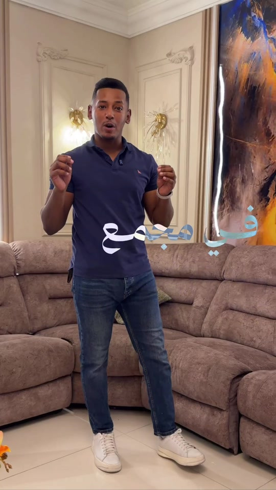 شقة مؤثثة لأيجار في مجمع بوابة العراق لأتصال ولإستفسار على الرقم التالي  ***********

نص مكتوب في الصور:
- في مجمع