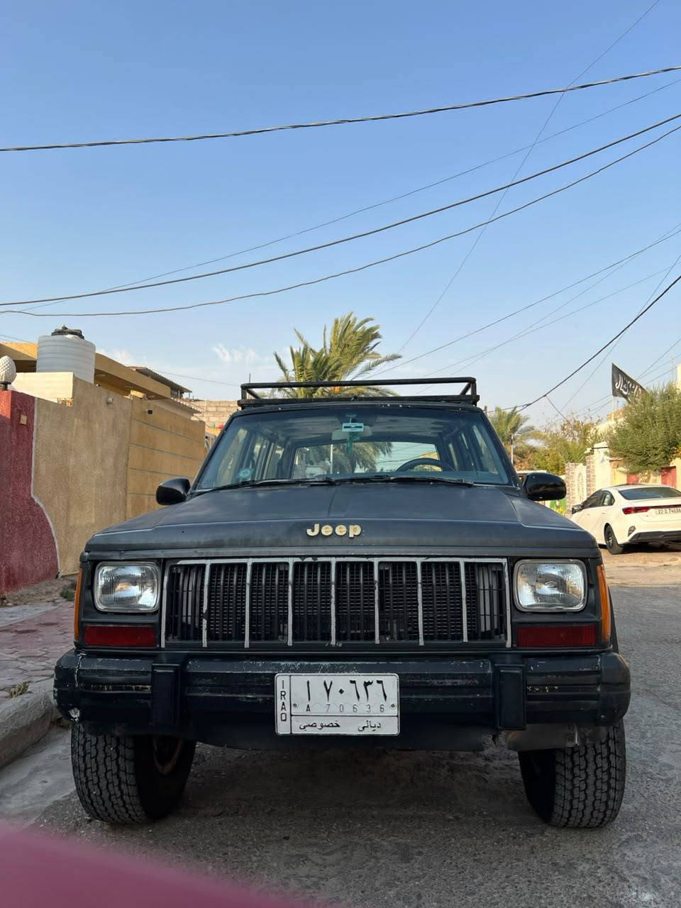 مكلف بالنشر جيب شيروكي موديل 1990التفاصيل داخل الفديو مكانها واسط مركز المدينه للاستفسار اتصل على الرقم‏‪***********‬‏سعرها45
