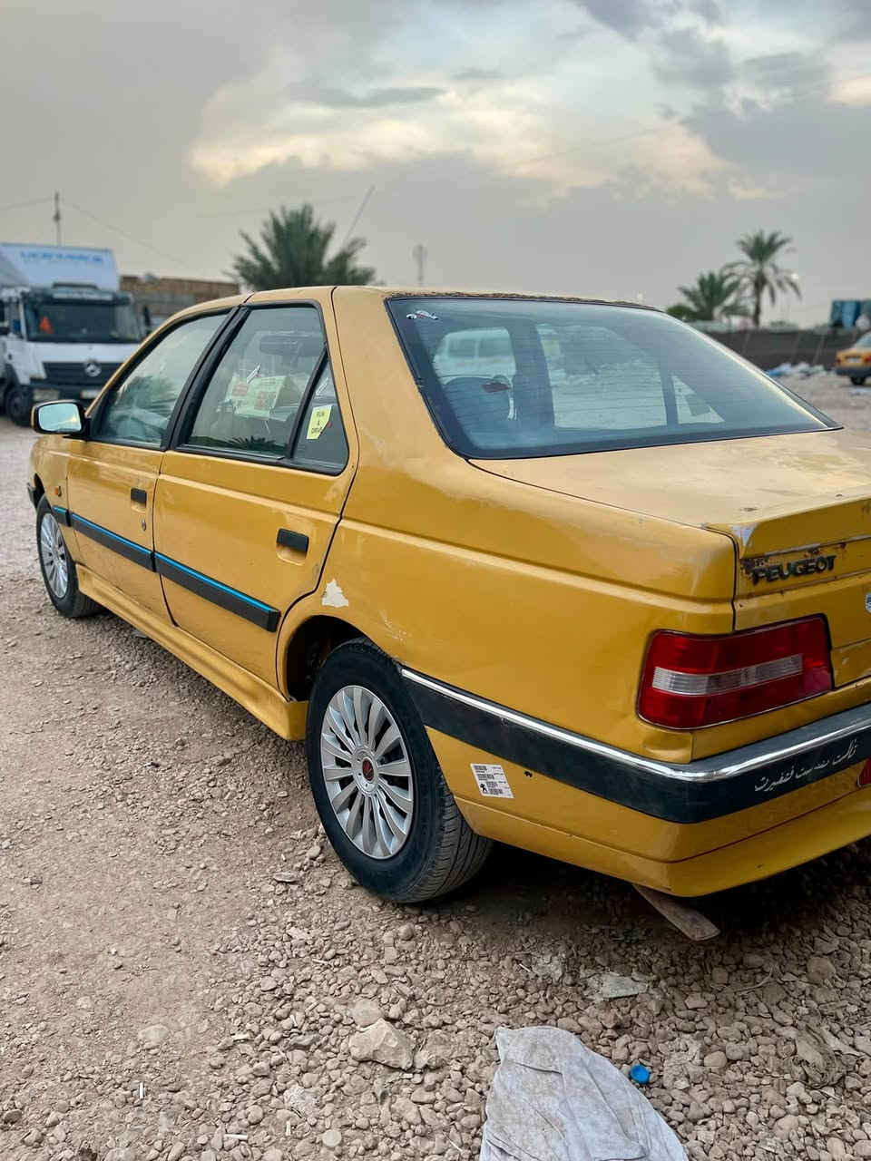 بيجو 405 لميس • ٢٠١٣ • رقم بغداد