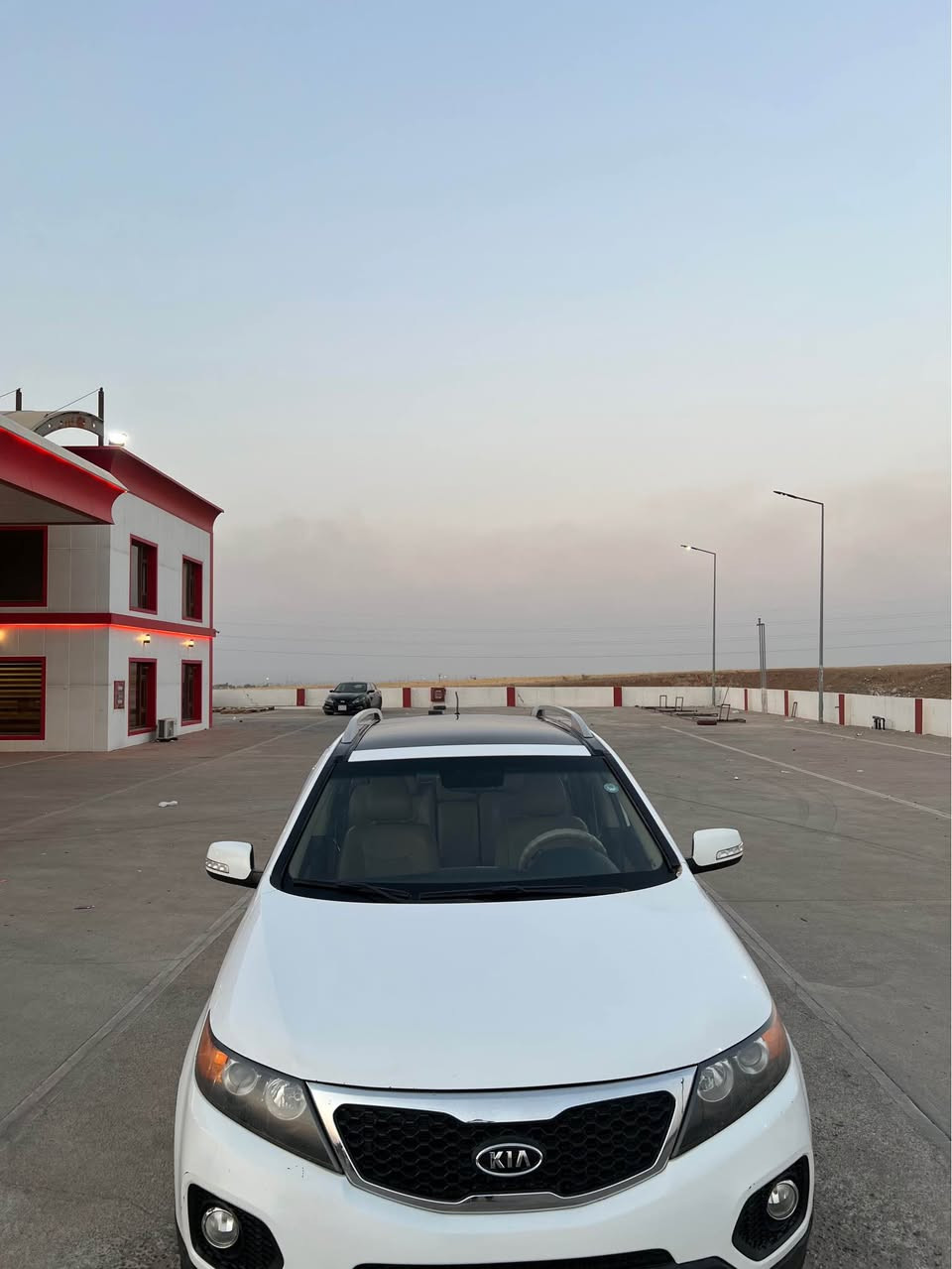 kia sorinto 2011
فول مواسفات
بەسمە
تەعدیل سورعە
ئاوینە کارەبایی
پانوراما سیلاییت
سێ رێز کوشن ٧ نەفەری
کوشن کارەبایی
٢٢٩ هزار رویشتوە 
بستەک بویاغی هەیە لە گەل بوستەک سارد 
بە ناوی خومە 
مەکینە کەپسە 
سەعری ١٤٥ و مجال *********** أربيل, العراق
