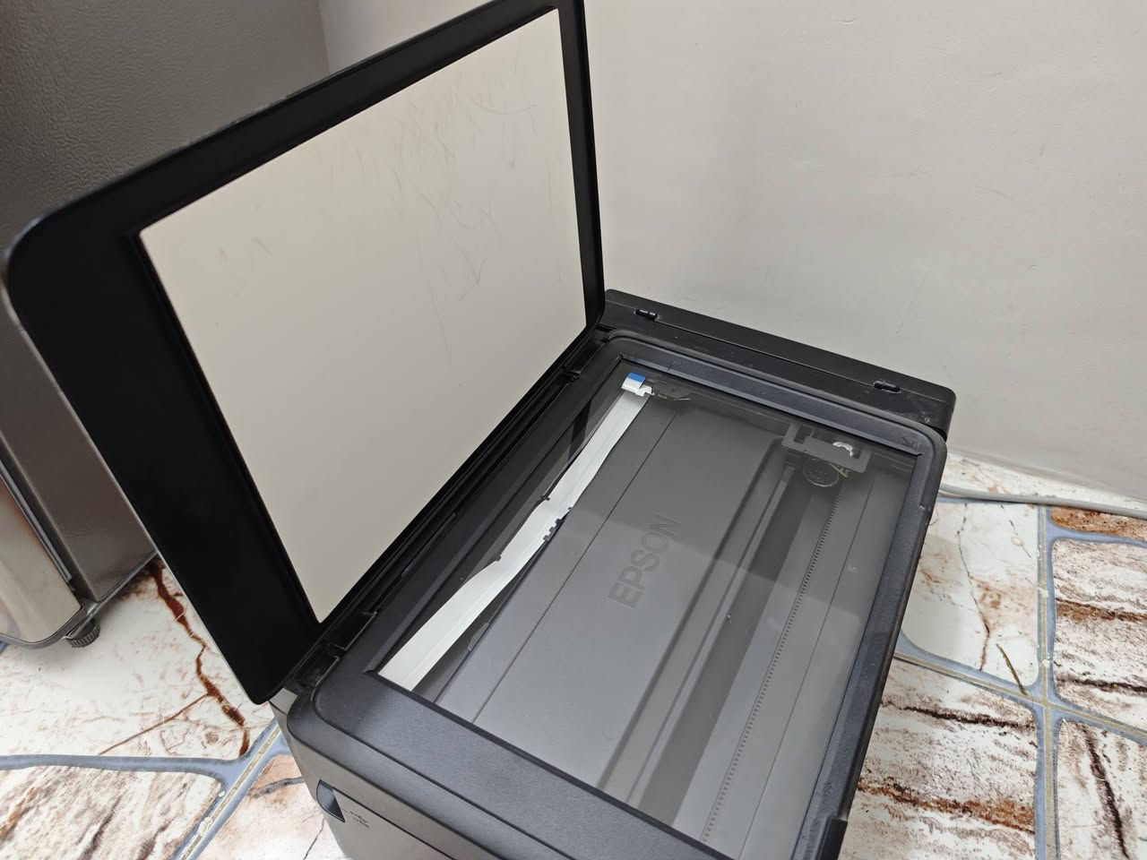 طابعه ايبسون • L3050 • عطل