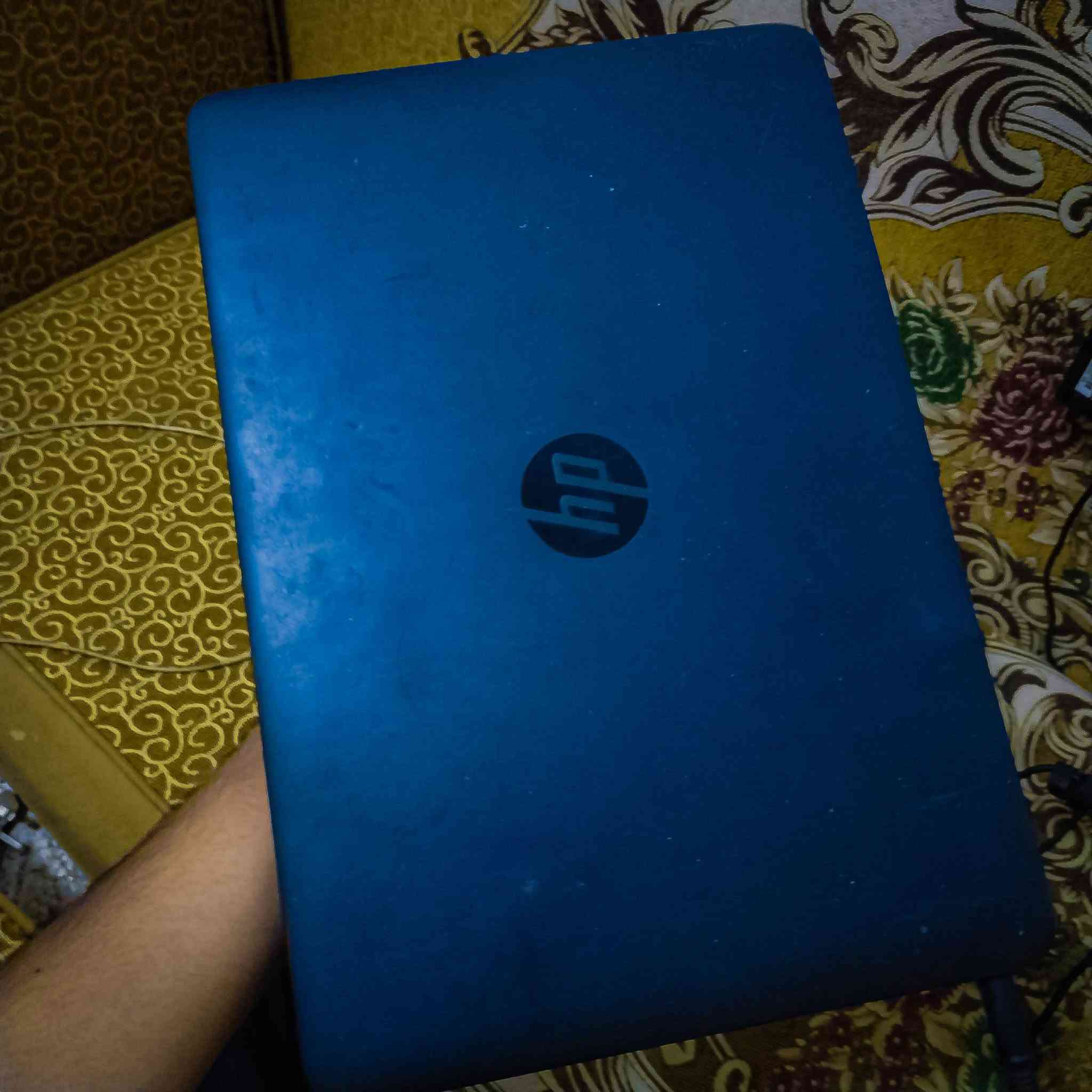 لابتوب أچ بي HP للبيع 
محدّث Windows 10 Pro 
يدعم جميع برامج السوشيال ميديا 
ذاكرة 500 
عيبه الوحيد استهلاك في البطارية 🔋ويمكن تشغيله على الكهرباء مباشرة بدون أي مشاكل. 
السعر خاص ماسنجر 
او واتساب / ***********

