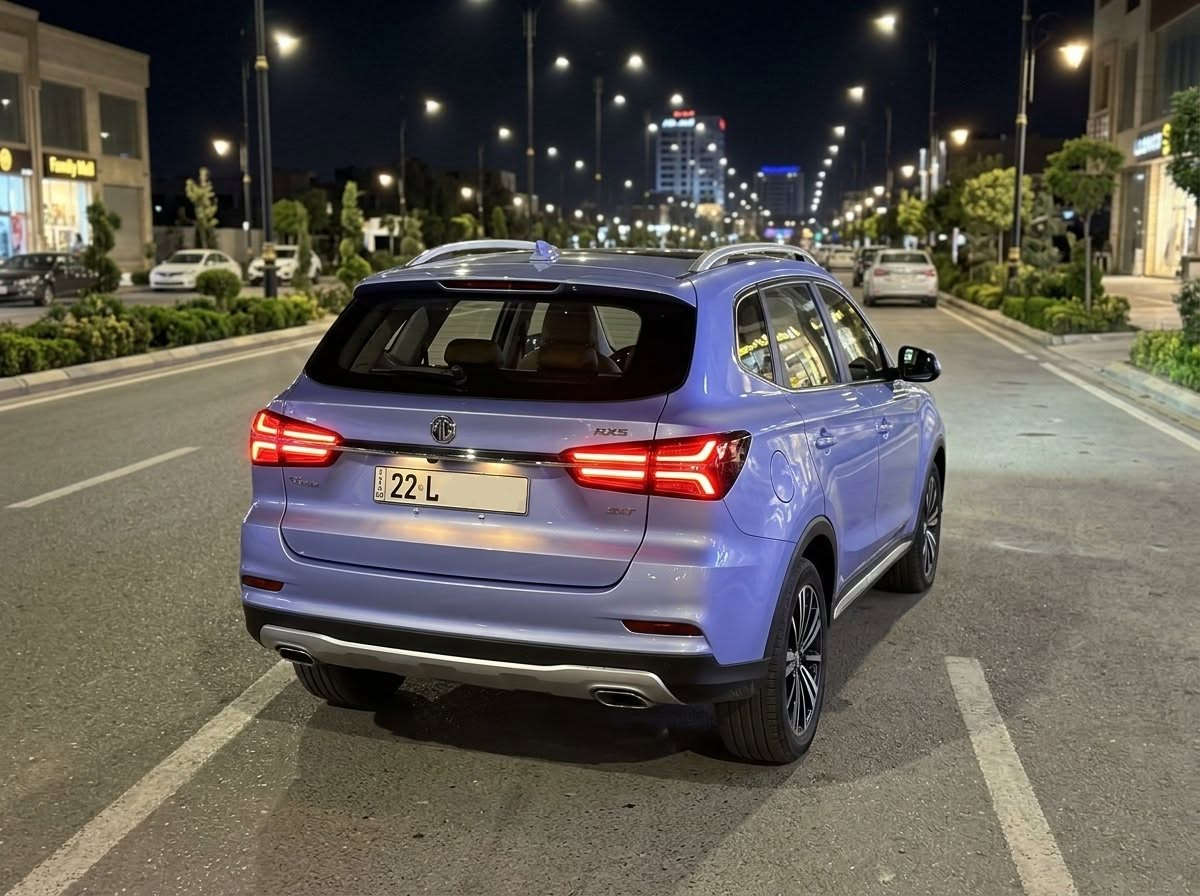 Mg Rx5 2021
مواسفات: به صمه+شاشه ئايپات+بريك به صمه+لايت ليده+ لايت زينون+ کامێرەی پشتەوە + حساسی پشتەوە ، ڕاداری پشتەوە

هێزی ئەسپ (Horsepower): نزیکەی 166 بۆ 169 ئەسپ  - عەزم (Torque): 250 نیوتن/مەتر.

گێڕ: 7 گێڕ ئۆتۆماتیک - عادی - سپۆرت 

مەسرەفی بەنزین: زۆر ئابوورییە، بە تێکڕا نزیکەی 8.5 لیتر دەسوتێنێت بۆ هەر 100 کیلۆمەترێک (قەبارەی تانکی: 55 لیتر).

ویلی ئەلەمنیۆمی سپۆڕت (بە قەبارەی  18 ئینچ).

تەحەکوماتی سەر سوکان .

شاشەی ناوەند پشتگیری Apple CarPlay دەکات.

تەبرید مەرکەزی (پێشەوە و پشتەوە ) ی هەیە 

ئۆتۆ هۆڵد - ئۆتۆ ستۆپ - سیستەمی دژە خشان ABS -

 یارمەتی دەری هاتنە خوارەوە (control Down Assist) - سیستەمی چاودێری هەوای تایەکان 

هیچ مەسروفێکی تێدا نیە 

تحويل+خرامه+به ناوكردن به شه رت ، بە ناوی خۆمە 

سەنەوی ٢٠٢٧ \ ٤

بە بەنزینی حکومیش کێشەی نیە بەڵام نابێت زەختی لێ بکەیت 

یەک پارچەی هەیە پێشەوە لای سەکن و هەنێ وردەشی هەیە

125 وەرەقە و مەجالێکی کەم

ڕەوش : بەکارهاتوو

پارچەی ڕەنگ کراو : 1 پارچە

سووتەمەنی : بەنزین

تابلۆ : هەولێر، تایبەت

بزوێنەر : 1.5T

پستۆن : 4 پستۆن

گێڕ : ئۆتۆماتیک

ژمارەی کورسییەکان : 5

ماددەی کورسی : قوماش

ڕەنگ : لاڤێندەر

ماوەی ڕۆیشتن : 62000 کیلۆمەتر

***********
