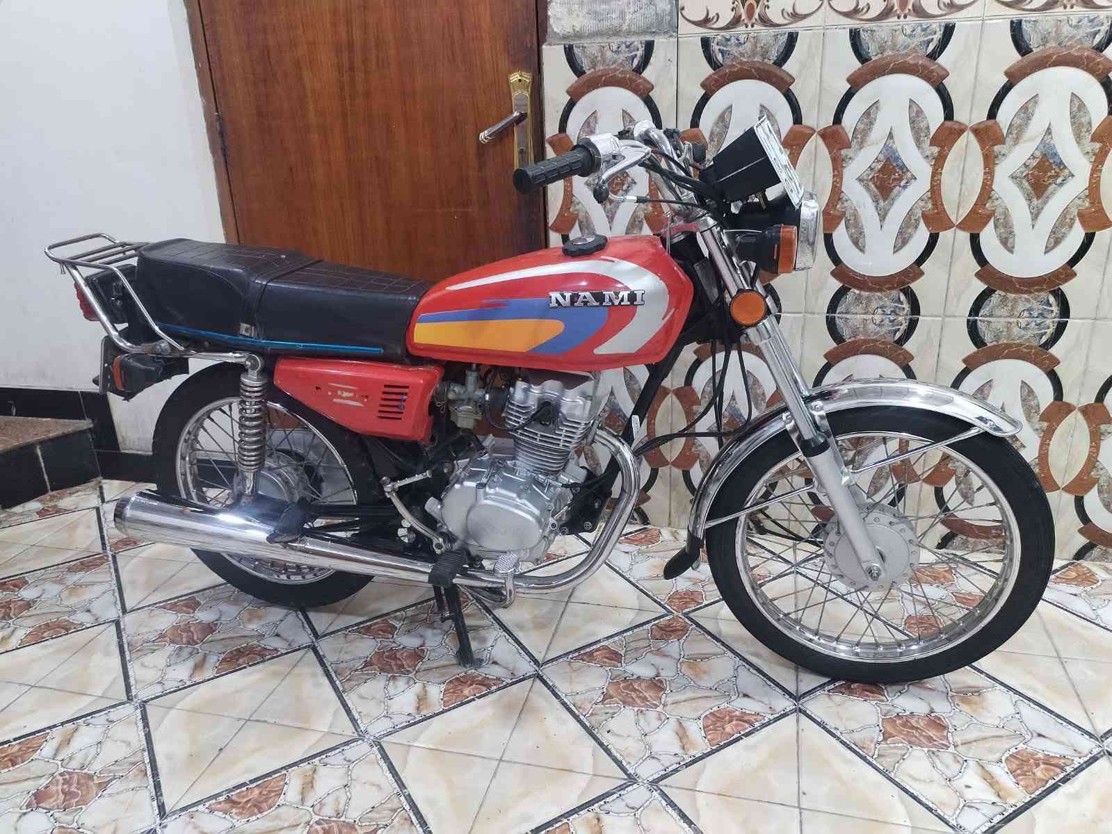 دراجة نامه شلامجه الأصلي للبيع رقم وسنويه بصره تحويل ثاني موديل 20 غراضه والمكينة كله 23 الدراجه نضيفه كلش كهربائيات شغاله السعر مليون و 700 وبيه مجال عنواني بالزبير الشراي يتصل ***********
