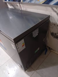 مجمدة • ١٨قدم • مستعملة