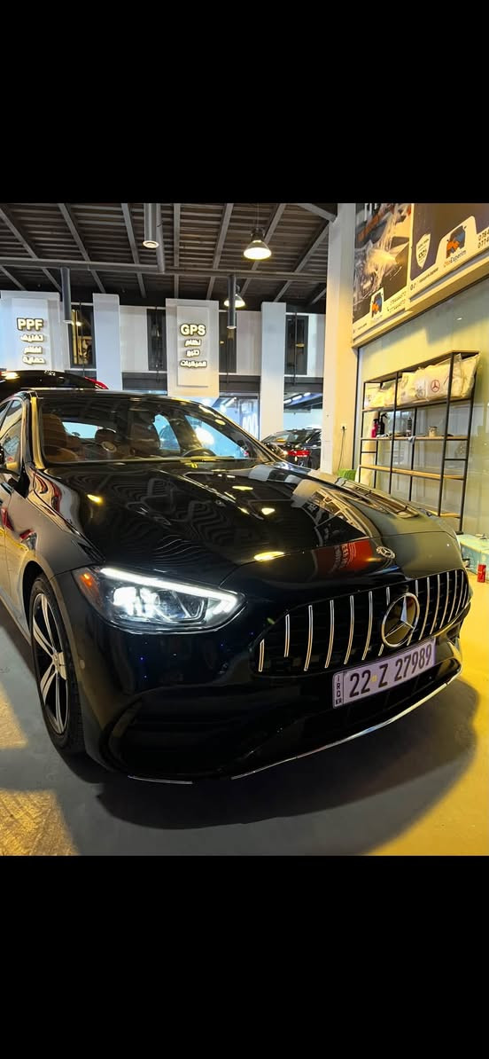 السلام عليكم
Mercedes-Benz C300 4MATIC 2025
وارد امريكي ماشيه 9 الاف ميل فقط
حادثها ربع دعاميه بدون صبغ ايرباك راحع سستم بلادي
رقم اربيل ب اسمي
فول مواصفات للاخير VIP
داخل مشمشي مميز
مكينه 2.0 Turbo
كير 10 نمر
حساسات 360 درجه
رادارات 360 درجه 
نضام توقف ذاتي
اوتو ستارت
هاند بريك بصمه
شحن لاسلكي
شاشه كبيره 
تبريد منفصل 
تبريد قطعتين
ويل كب 19 بلادي 
جنطه كهرباء
بصمه ابواب 
كشنات تدفئه
وبعد بيها هواي مواصفات 
العنوان بغداد
***********
