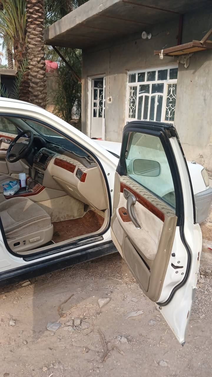 كرستة • امارات • محرك مبدل