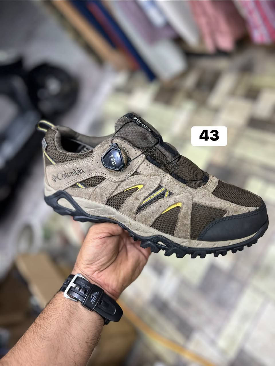 واتساب
***********

نص مكتوب في الصور:
- 42
- 43
- 39
- 41