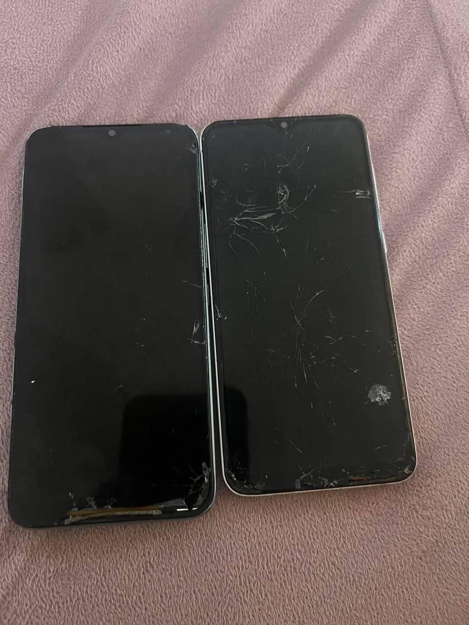 جهازين • شاشة معطلة • قطع غيار