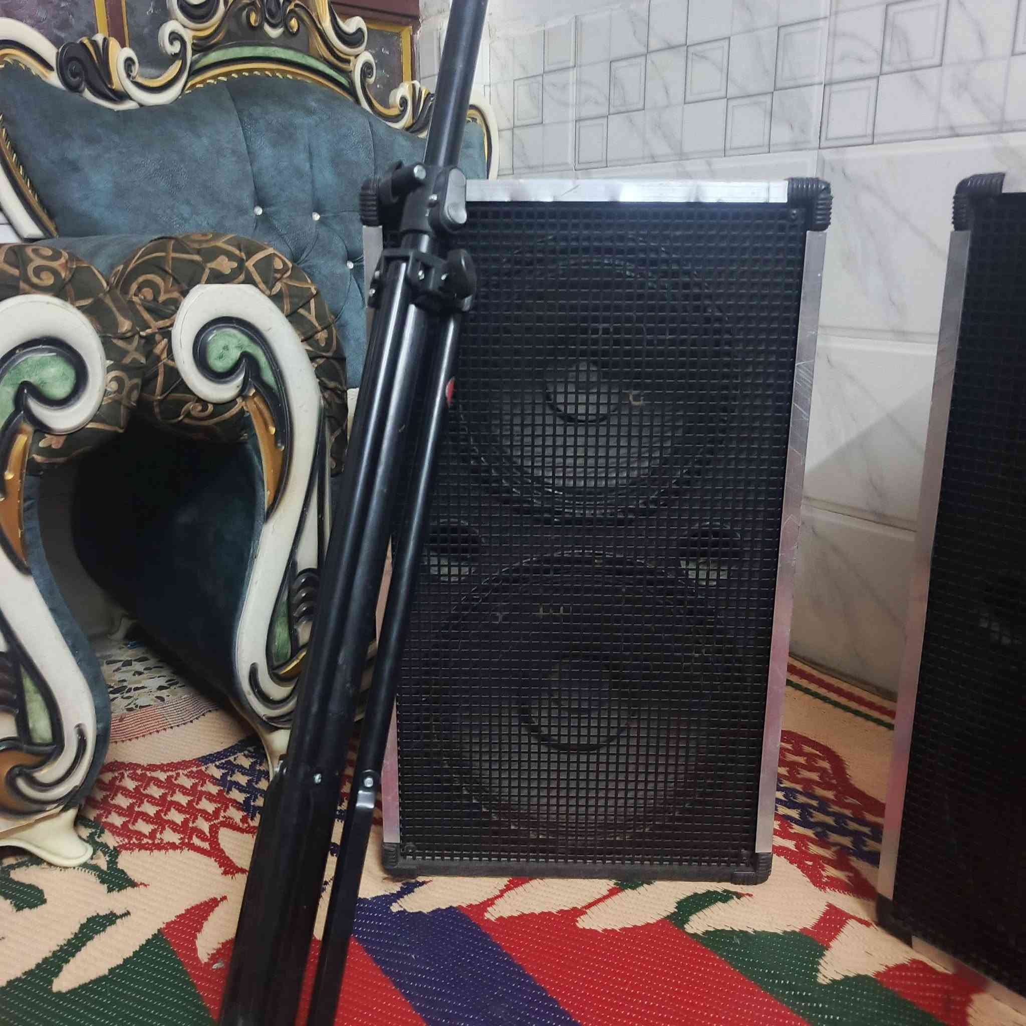 🔥 سيت حفلات ومواكب كامل Pioneer MENTORBO 850 - كبل يشغله 🔥*
*السعر: ٩٥٠ الف - وبي مجال 

*السيت متكامل 100% وتستلم تشغل:*
1.  *تندر:* Pioneer 850 اصلي صوته يهز
2.  *سماعات:* ECHO CHUNK قوية
3.  *ستانات:* ستاندات اصلية
4.  *مايك:* مايك للحفلات واللطم
5.  *الحالة:* نضيف وشغال فل - الفيديو موجود

*المكان:* بغداد - *مدينة الصدر*
*ملاحظة:* كبل يشغله ماتحتاج شي بعد
*للتواصل:* [رقمك]***********

*الفيديو 👇 تعال افحص وشيل*
