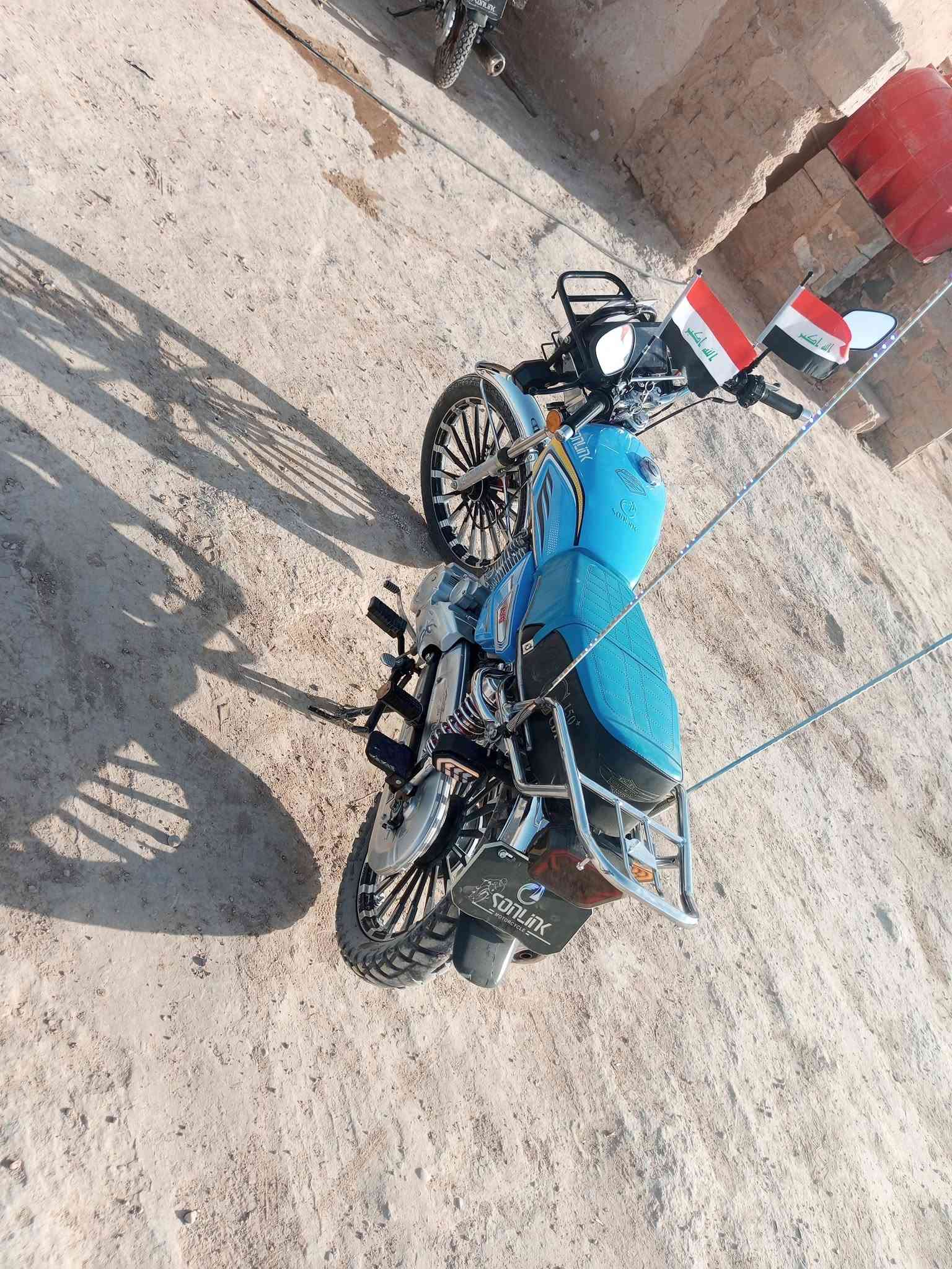 السلام عليكم دراجه 25 بيع او مراوس ب 25 فول نضافه كهربائيات كلهه شغاله شلعه ومعدل تخبل شاشه شغاله منفيس موجود مابيهه كل نقص فول بلاديه محرك 150 بلادي للستفسار خاص او ***********
