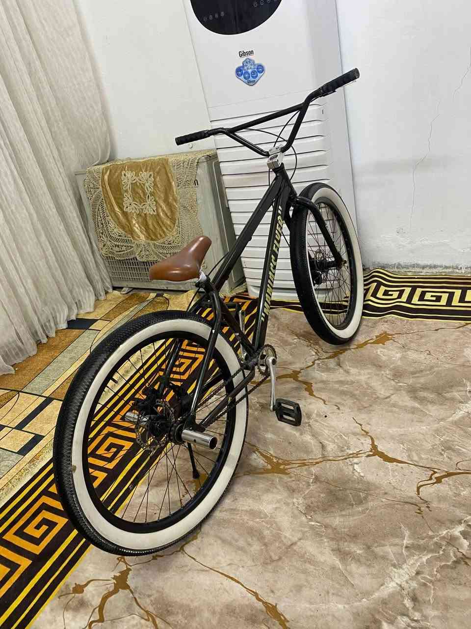 بايسكل جديد سعره 150 الف مكانه بغداد ***********
