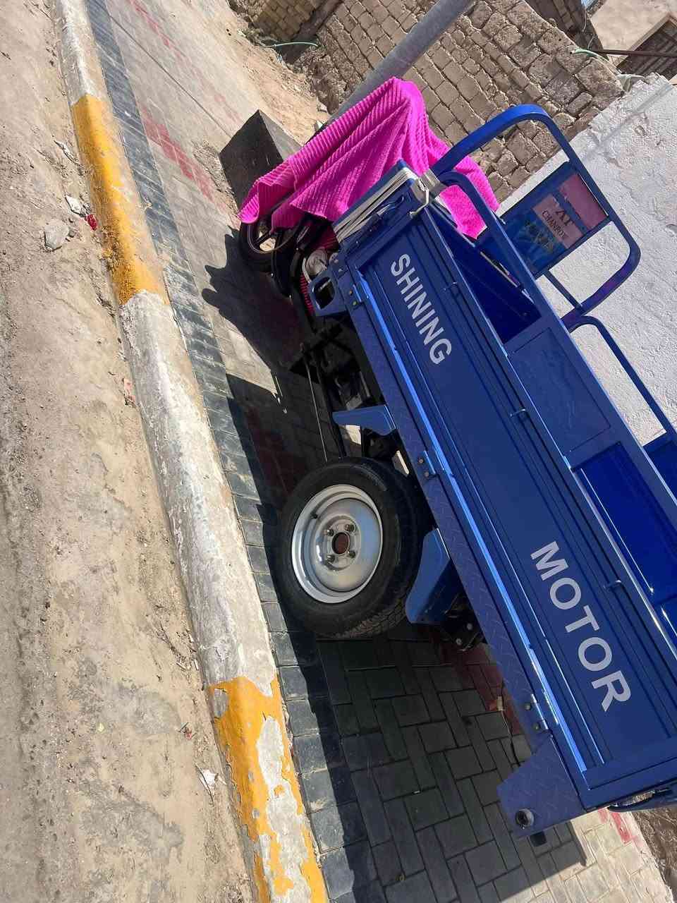 مستعجل كلش على البيع 👇👇
ستوتة وكالة عامة 🛑

السلام عليكم  ستوتة للبيع جديدة بالباكيت وأحلى من الصور استعمالها شهر ونص والدراجة ماطالعة وعينك ميزانك بالصور وذا حقيقة بعد احلى 

دراجة ماتتفوت 

السعر اتصل على الرقم وبيكم خير وتدللون 
***********
