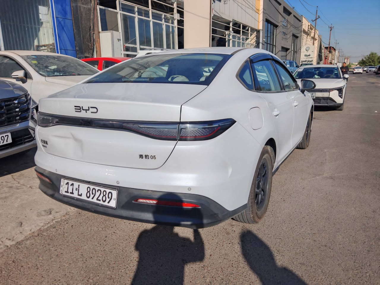 السلام عليكم
للبيع Byd sel5 موديل 2025
ماشيه 18 الف الداخل ابيض مغلف بيجي 
بيها بارد بقبق الجنطه مامصلح جاهزه السياره من كلشي 
مكان السياره بغداد البياع 
الاستفسار ***********
