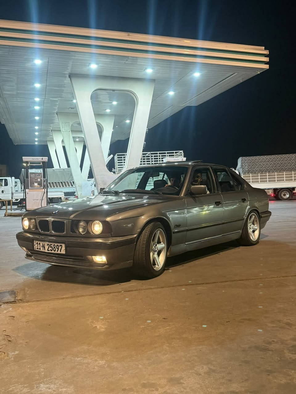 BMw1991 525 
وارد يابان
محرك مسكر عدلM50 كير محرك مكفول
تبريد ثلج ❄️ منضومه جديده
حماوه ثابته جوه النص بعز الحر 
سلايد شغال 
كهربائيات كلها عالبلاد بدون اي جطل سنتر لك عالي زنون
غرفه جلد   اسود... ويل تو سايز 17 شنايزر اصلي وتخم تاير جديد
رقم انكليزي باسمي هزه ورقم جديد
صبغ عام بدون حادث نهائيا
السعر ٦٣ وبيها مجال 
بغداد ***********
