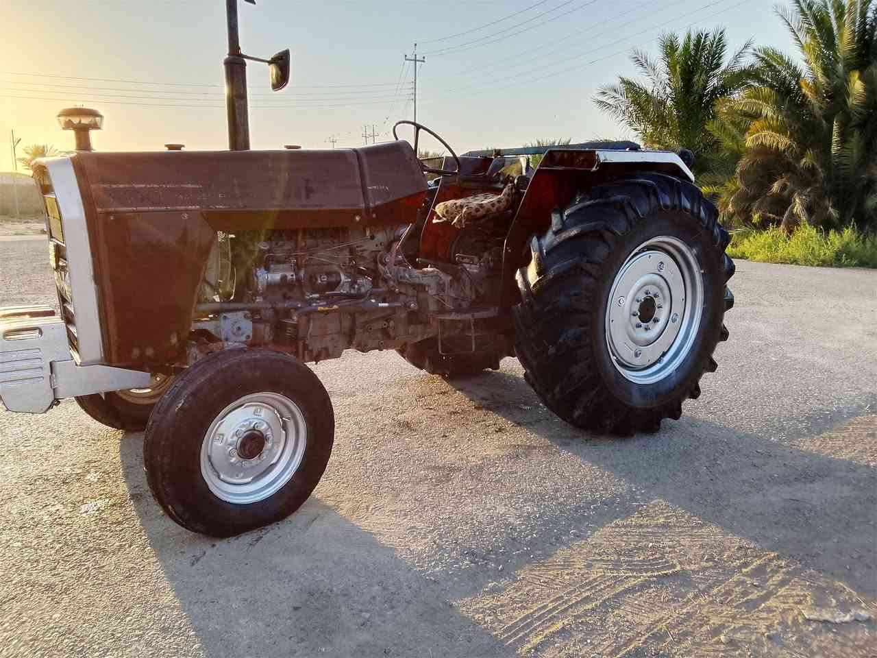السلام عليكم فوركسن انكليزي للبيع موديل 81 حجم 290 رقم ديالى صاحبها متوفي السعر 11 ونص وبيها مجال 
اي استفسار اتصل ***********
