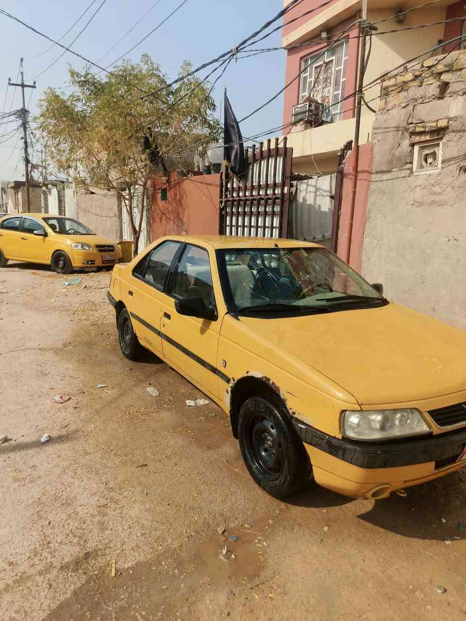 سلام عليكم
بيجو 405 للبيع 

 مكينه توني مجفته 650 الف غراض كله اصلي 

كير كلشي مابي لا فلته ولا خرطه نمرته حلوه بس ترتب القلايج

هيئة ما مسجله رحت راجعت الهيئة عليه 

500 الف اكثر عليه اني ادفعهن غرامات ولا ربع عليه سنويته 2019 راعي يمي موجود اوجهك وياه ميطلب ربع عليه وذا داور افضل هم

غرفته حلوه 

السيارة عايزه ترتيب وماعندي فلوس ومحتاج اريد ابيع

حداديه زينه بس بيه درايم بي مشكله اعتقد صليب بس تمشي مابيه شي  كشرته هم حلوه يرادله بنيد ترجع بلاد وجامه اماميه كهربيات يرادله ترتيب بيه لايت زنون عالي ناصي باتري جديد لوك سنتر السياره العنده فلوس وجناي له ذني سهلات عليه رايد 19 ورقه والهيئه تنزل من سعره
رقم موبايل ***********
