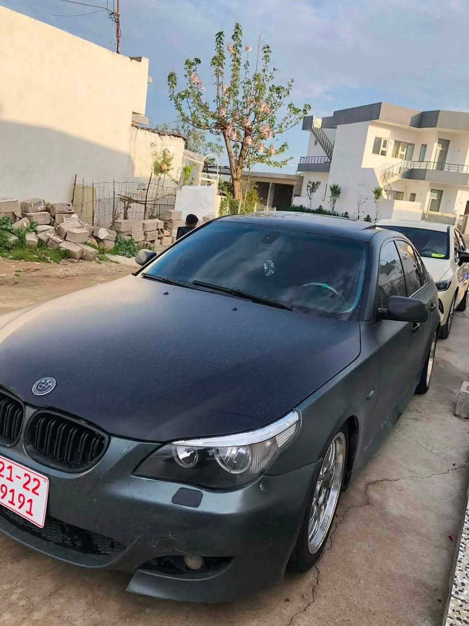 Bmw 545i m5  2004
8v⚡️ساخ ساخ

قەپات قەپات مواسەفات.

سلاید

ناو رەش

کوشن جلد سیاحی ٢٢حەرەکە کوشن غەزن کوشن ساردو گەرم

٤جامی کارەبا ئۆتۆ

قفل مەرکەزی 

5پەردە

سەلاجە

تەبریت مەرکەزی

سوکان کارەبا

کامل پاکێجی m5

دەعامی پێشو پشت لەگەل سوکان m5

مەکینەی کامل سیرفز کراوە

٤تایەو ویلی لۆکی لە ژیرە 

سالانسای سپۆرت سەوتێکی زۆر خۆشی هەیە

ڕۆنی تازە 

پاتری تازە 

سەیارەکە حیزام بۆیاخ کراوە بۆ جوانی مات کراوە سەقفی بە شەرت سبوخی نەبێ

سەیارەکە تاقانەی جوانیو قوەتە 

2گەلا مەسرەفی هەیە ئەی گەڕێنینەوە

کۆدی هەیەو بە ناوی خۆمانە بارکۆفیشی وەرگیراوە

شوین چەمچەمال.ژ.م***********

موشتەری نیت نە سەری من بیەشێنە نە هی خۆو

ئەدمین❤️
