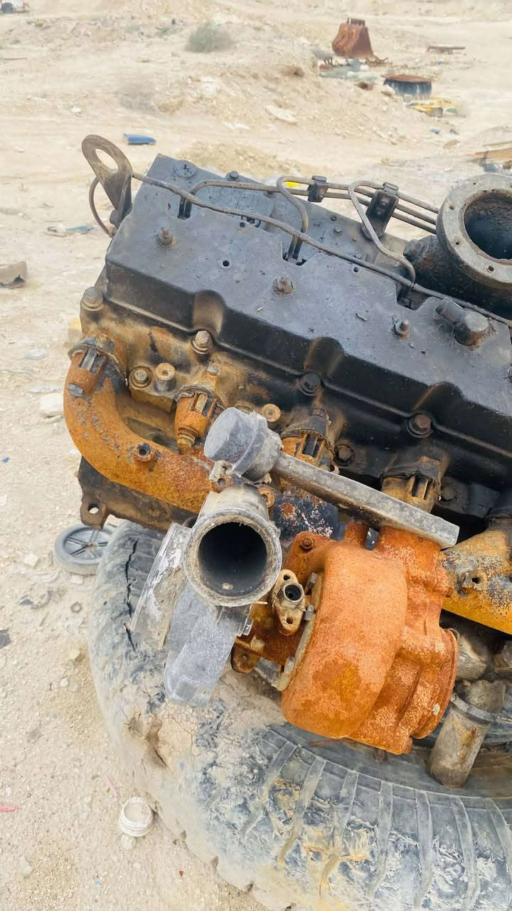 السلام عليكم محرك كمنز 114 نص عمر بم گاز جديد مع تاروسة وكامل سوبر جارج جديد للبيع للاستفسار واتساب ***********
