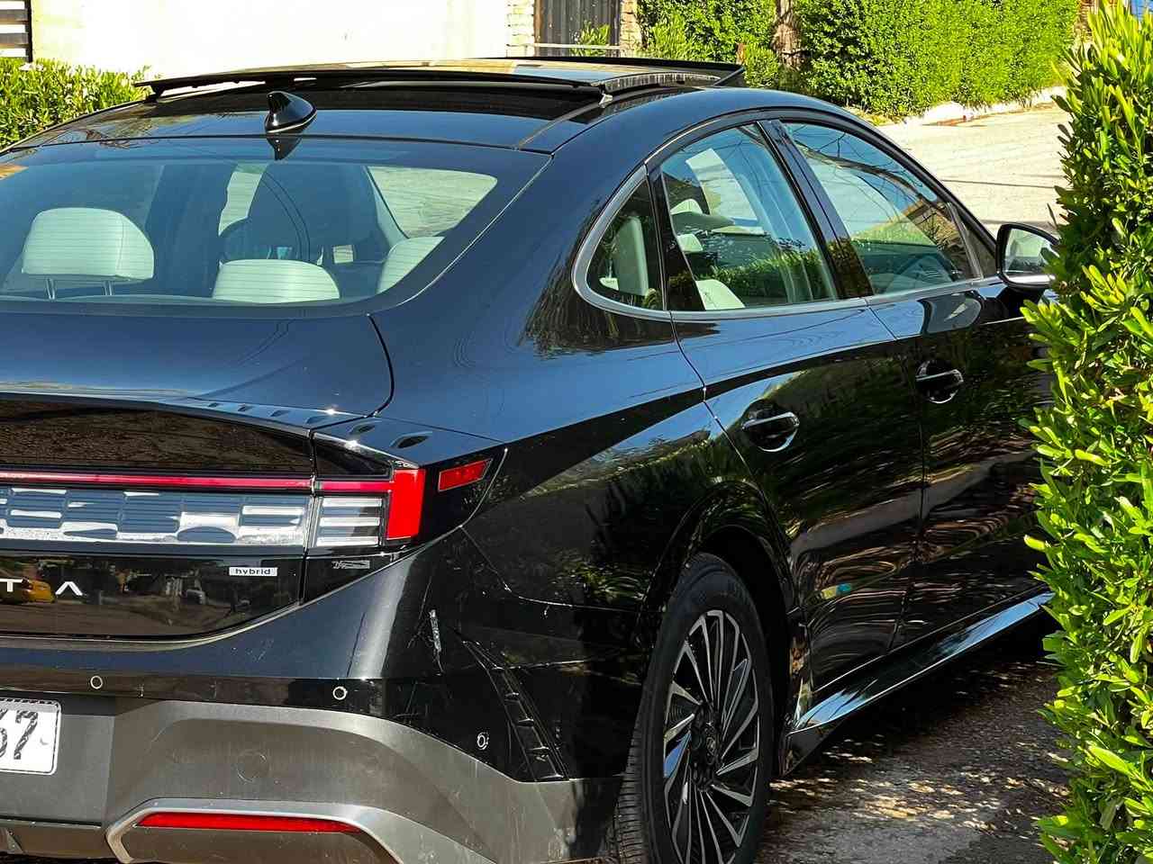 هونداي سوناتا هايبرد 2024 بيع فقط
HYUNDAI Sonata hybrid 2025

شاشة كاملة عربي مسويها 

🚘وارد امريكي بيها فقط بارد وتكحيل ممسوي دعامية مبدلة 

🚘 الممشى 12000KM

🚘 موديل 2025

⚙️ حجم المحرك 2.0L  هجين 🌿

⚙️ مرتبط بناقل حركة أوتوماتيك 

⚙️ يبلغ عزم الدوران 393 نيوتن/ متر 

🐎 بقوة 195 حصان 🐎🐎

🔑 مفتاح التشغيل بصمة 

🚗 دفع ثنائي FWD 

‼️ اريل نفكيتر 

📍رادار امامي 

📍رادار خلفي 

📍رادارات جانبية  

💡لايت زينون + LED متصل 

🔦️ بك لايت LED متصل 

🚘 دخول بصمة ذكي 

🛞 حجم الاطار 215/55R17

🛞 ويل كب 17

🛞 4 دسك

🛞 حساسات ضغط الاطارات 

✨️ المرايا قابلة للطي 

🎈عدد AIR BAG 6

🚗 هاند بريك كهرباء 

🚗 ا ABS 

🖥 دشبول شاشة

🖥 شاشة 

📷 كاميرا دوارة 

💡الانارة الداخلية LED 

⭕️ مقود جلد حياكة 

🛣 مثبت السرعة Cruise 

🎶 المودات والاوامر الصوتية 

🎶ا Bluetooth    

🔋شاحن هاتف Wireless 

⚡️مخرج منفذ الطاقة 

🔍فحص نظام السيارة 

💺تتسع المقصورة ل 5 ركاب

💺المقاعد مخمل ابيض

💺حركة المقاعد الأمامية كهرباء 

‼️ المرآة الوسطية أوتو دم 

❄️ تبريد شاشة مناخين منفصلين 

❄️ قطعتين تبريد 

❄️ تبريد خلفي

🚘 أوضاع القيادة Drive Mode 

🚘 أوتو هولد Auto Hold  

⛷️ نظام مانع الانزلاق 

🥤حاملات الأكواب

🚘 تطعيم الدواخل بالخشب الطبيعي 

🚘جميع الارباكات سليمة 

 السيارة رقم بغداد بأسمي تحويل مباشر

السعر (خاص 

شاصي ؛ KMHL54JJ5SA109530

صور الحادث موجودة

للاستفسار:***********

مكان السيارة بغداد الدوره
