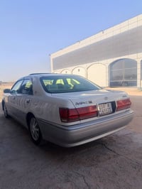 ملكه كراون • فول • رقم بابل