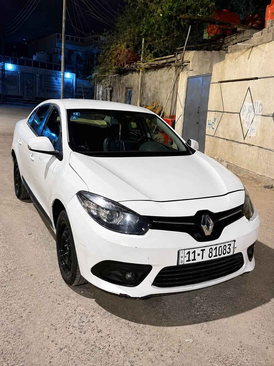 🚘 للبيع رينو فلونس 2014
رقم بغداد إنكليزي، باسمي ومكفولة، محرك وكير وحدادة، جاهزة.
💰 السعر ,65  قابل للتفاوض العنوان البصره الزبير
📞 ***********
