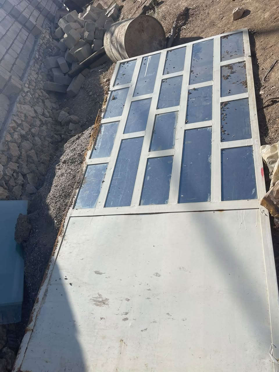 سلام عليكم بيبان وشببيج للبيع
***********
